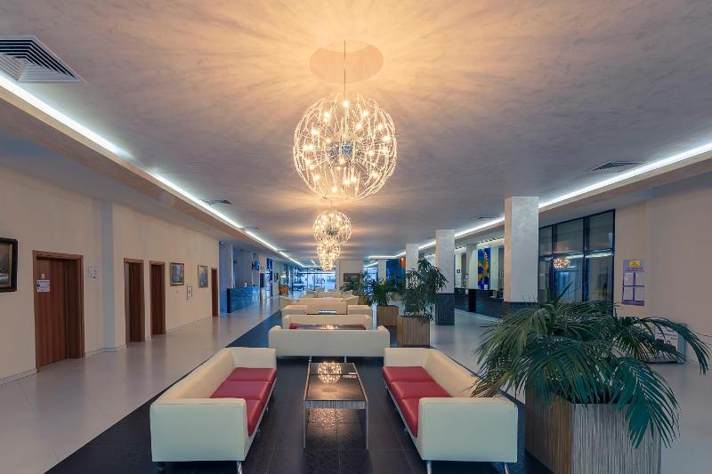 Hotel Glarus Beach& Aqua Park - image 5