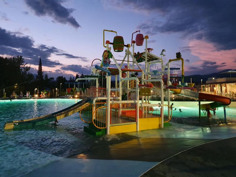 Sisan Family Resort - image 10