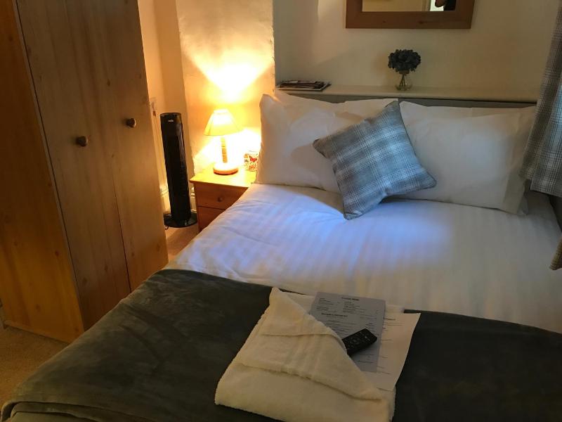 Superior Single Room image 1