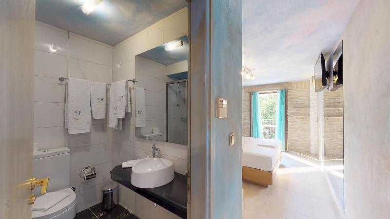 Leda Suites - image 23