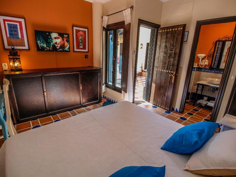 Triple Room image 1