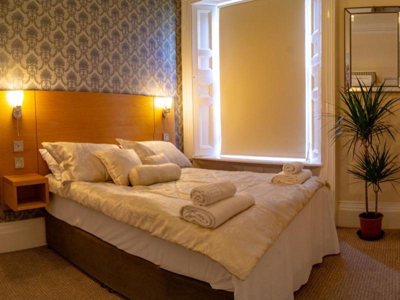 Deluxe Apartment image 3