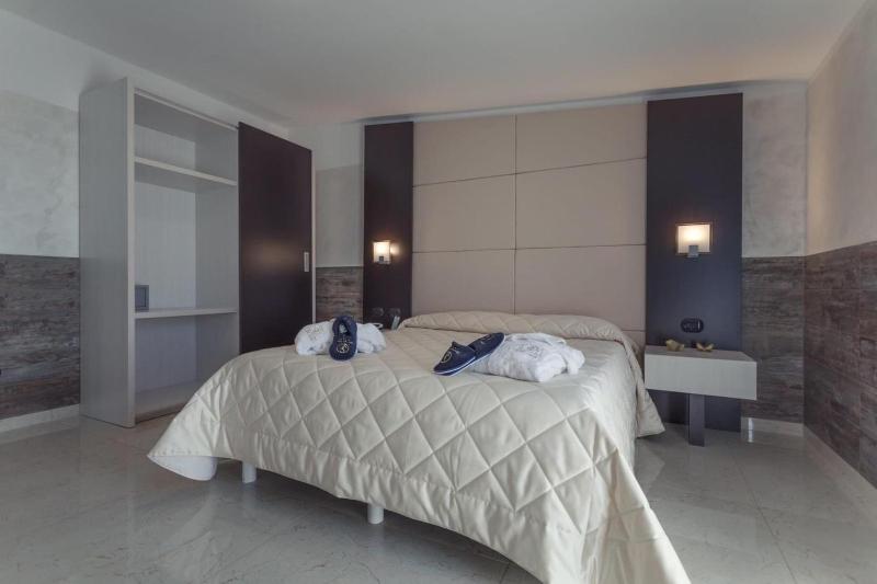 Superior Suite image 1