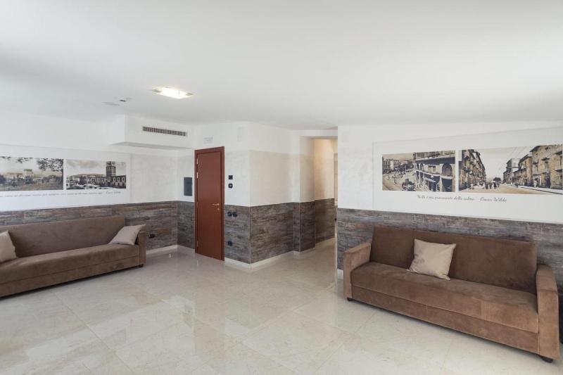 Superior Suite image 4