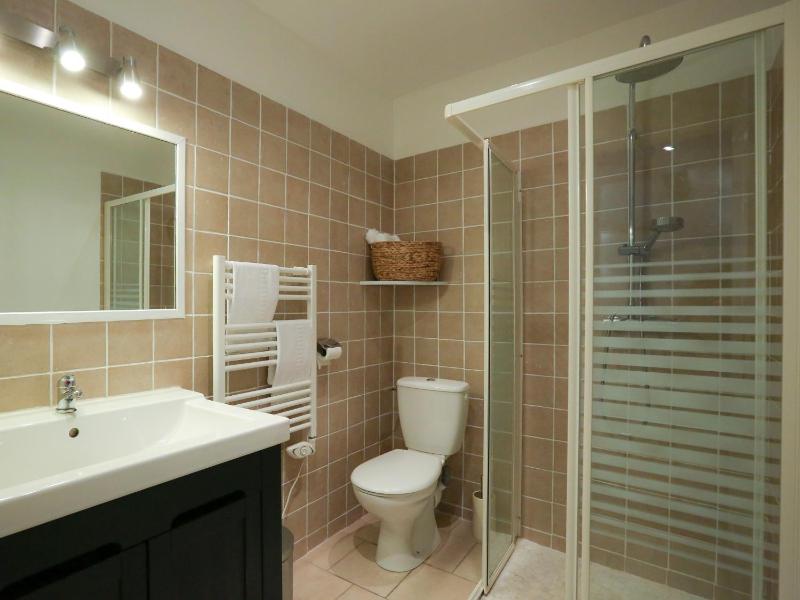 Apartment with View and Balcony image 4