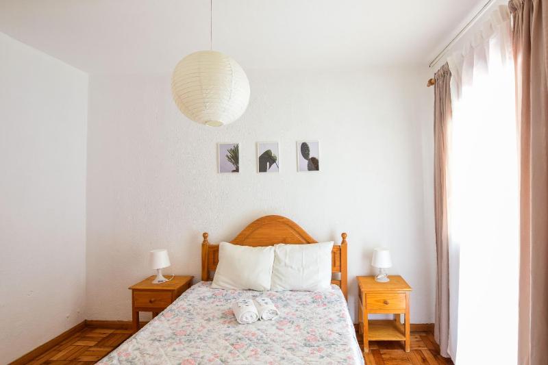 Double Room with Balcony image 2