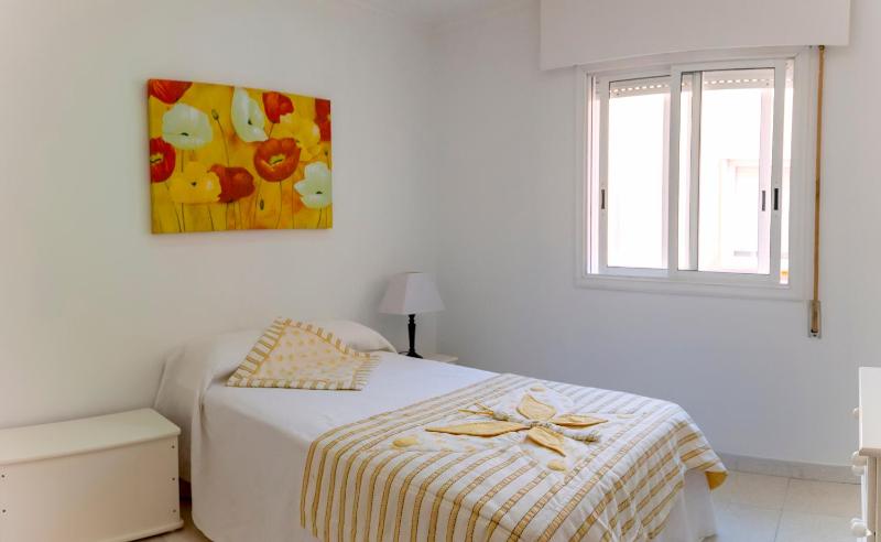 Single Room image 1