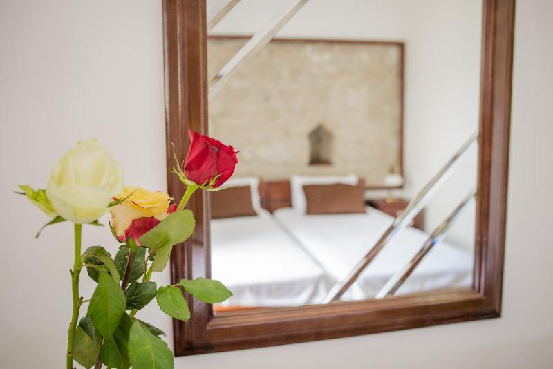 Double Room with Sea View and Balcony image 1