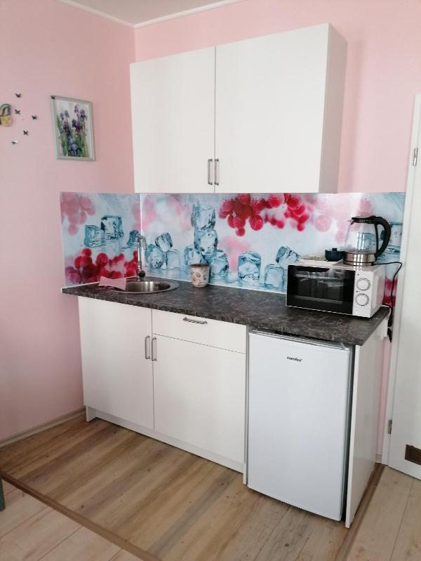 Studio Apartment image 2