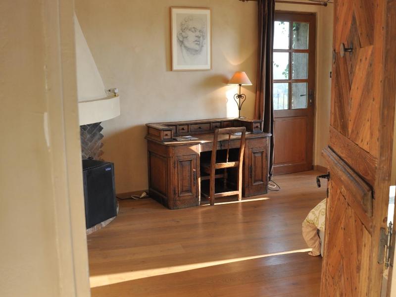 Superior Suite image 4