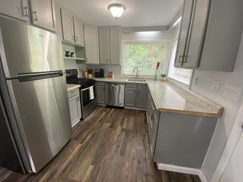 Two-Bedroom House image 3
