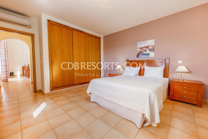 Duplex One-Bedroom Apartment image 3