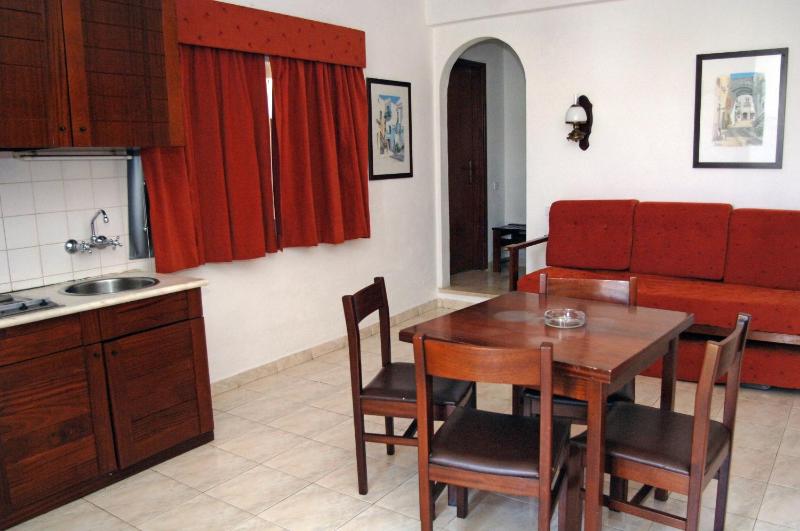 Apartment image 3