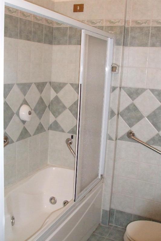 Superior Double Room image 3