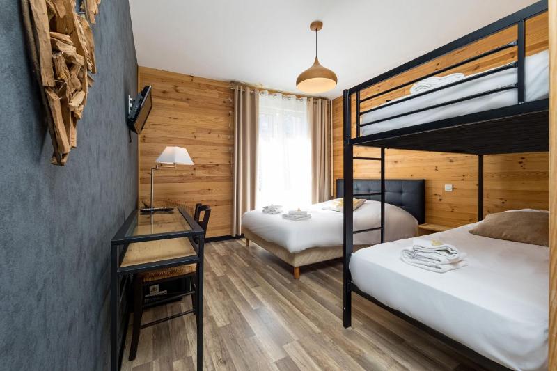 Quadruple Room image 2