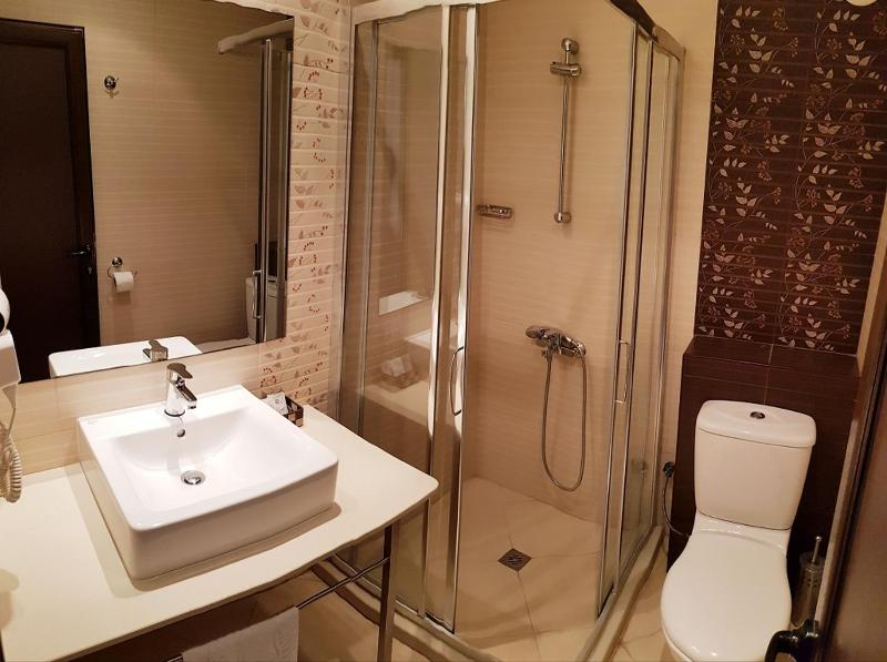 Two-Bedroom Suite with Balcony image 3