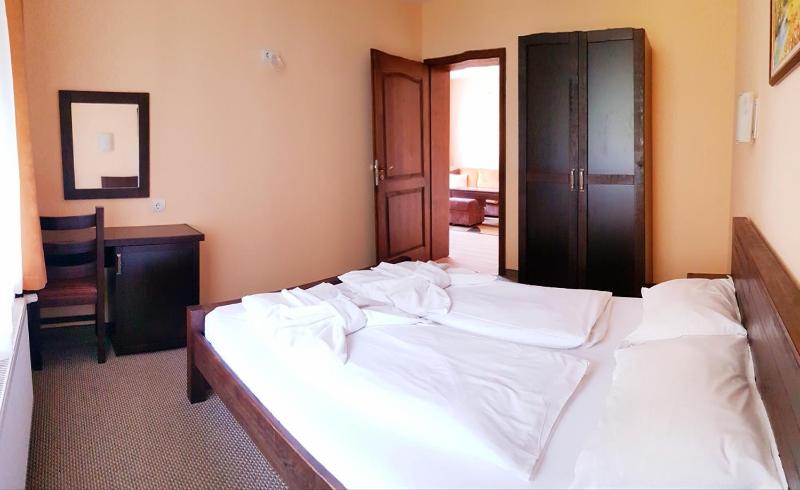 Two-Bedroom Suite with Balcony image 4