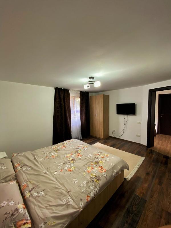Deluxe Double Room image 4