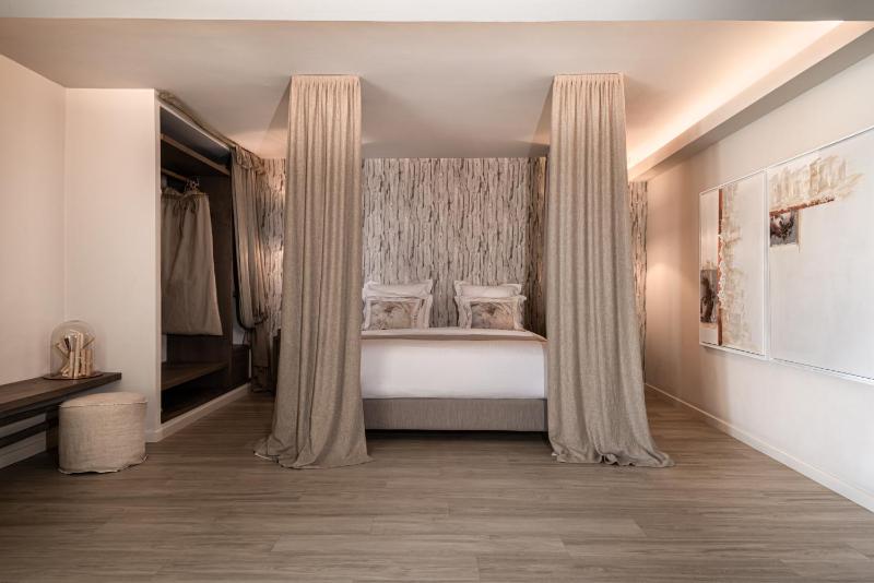 Executive Suite image 4