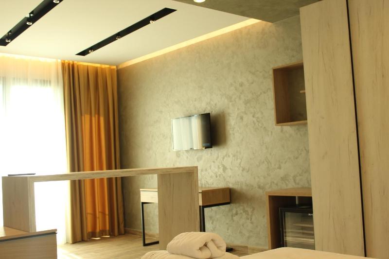 Deluxe Suite with Sea View image 1