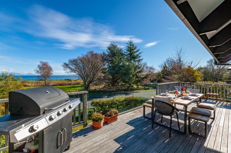 Chalet Mahuta - Five Mile Bay Holiday Home - image 25