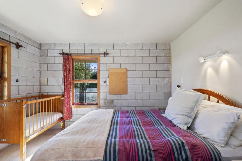 Chalet Mahuta - Five Mile Bay Holiday Home - image 23