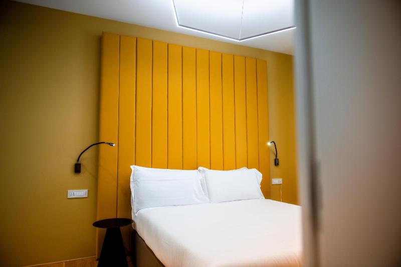 Boutique Centrale Palace - image 9