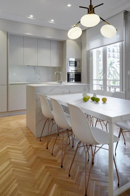 La Belle Suite by FeelFree Rentals - image 15