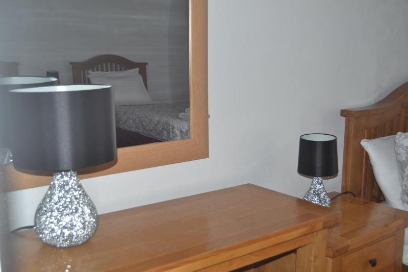 Triple Room with Shower image 3