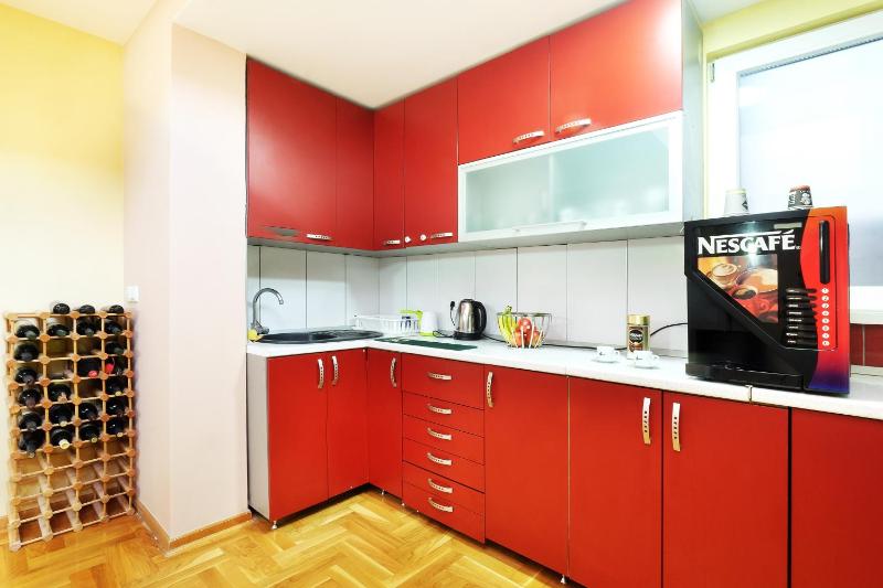 Quadruple Room image 4