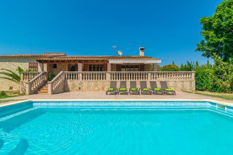 Three-Bedroom Villa image 4