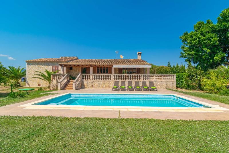 Three-Bedroom Villa image 3