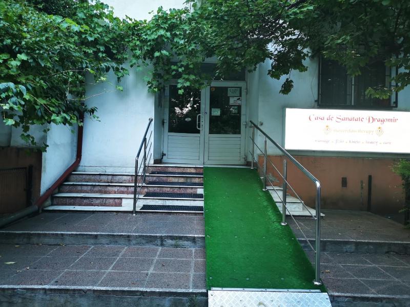 Studio Apartment image 4