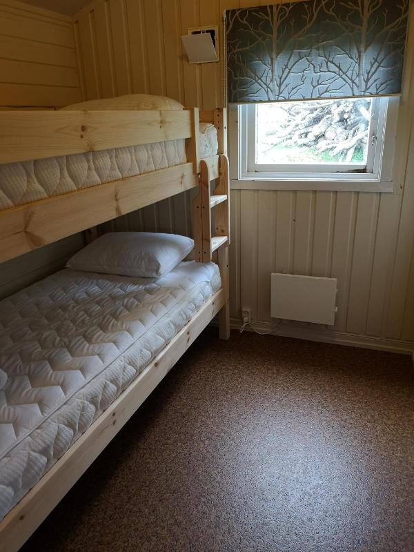 Two-Bedroom Bungalow image 2