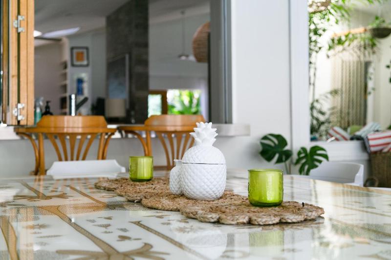 Pineapple Petes Beach House - image 36