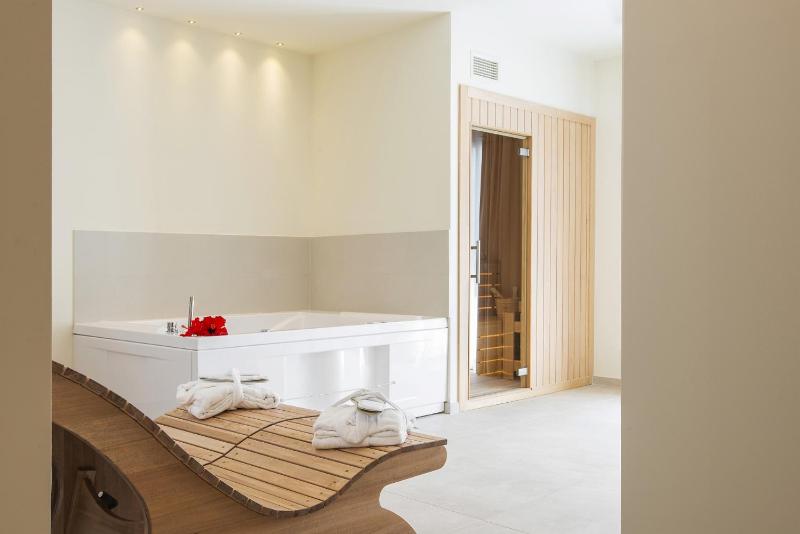 Hotel Giardino Suites&Spa - image 8