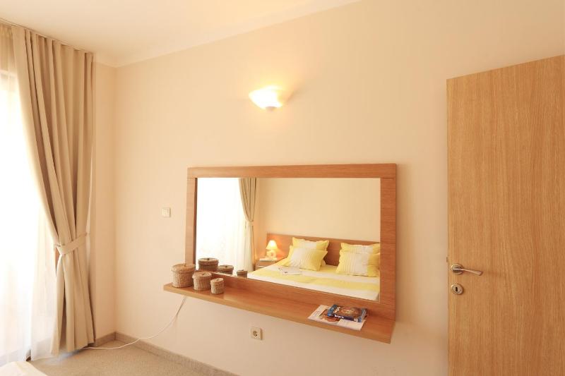 Bay Apartments Sozopol - image 36