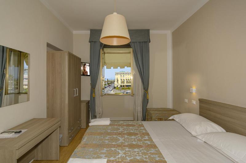 Hotel La Pace - image 45