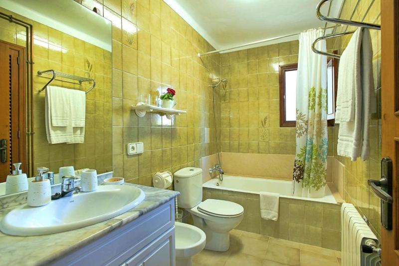 Villa Gotmar by Sealand Villas - image 8