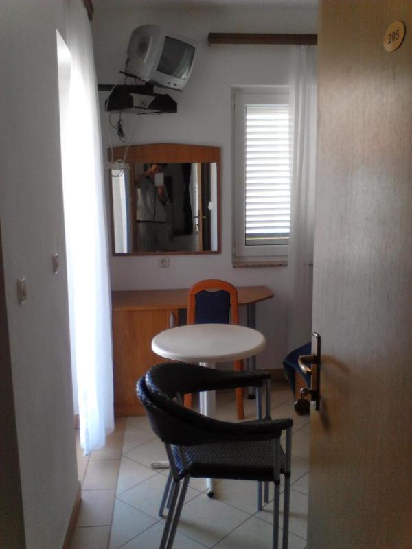 Guest House Frane - image 28