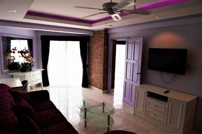 Luxury apartment Jomtien beach condominium S1 Pattaya 3rd floor - image 20