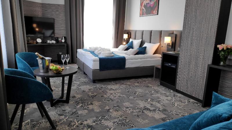 Deluxe Apartment image 3