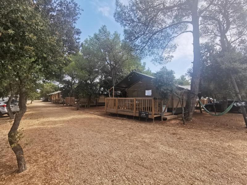 Camping Park Soline Glamping Family Tent - image 39