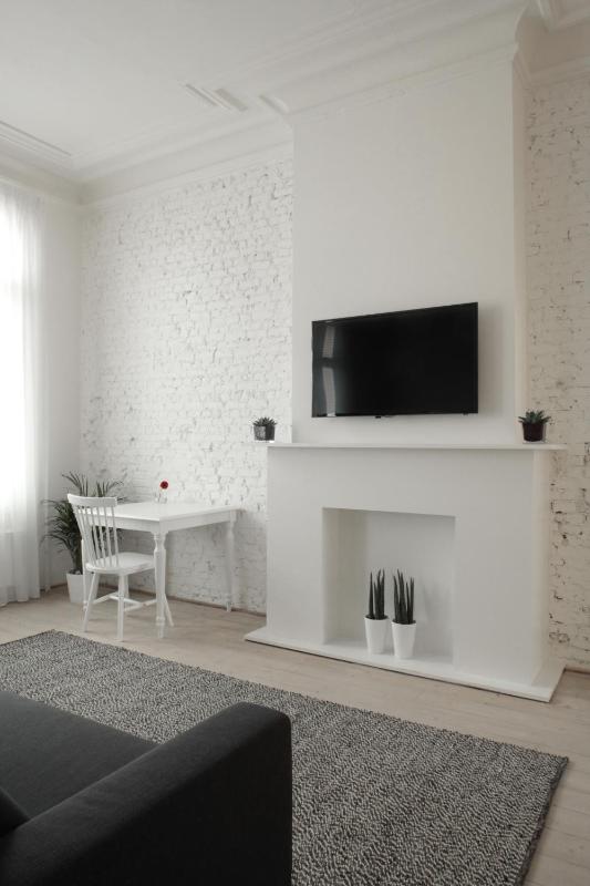 Maison Nationale City Flats & Suites - image 9