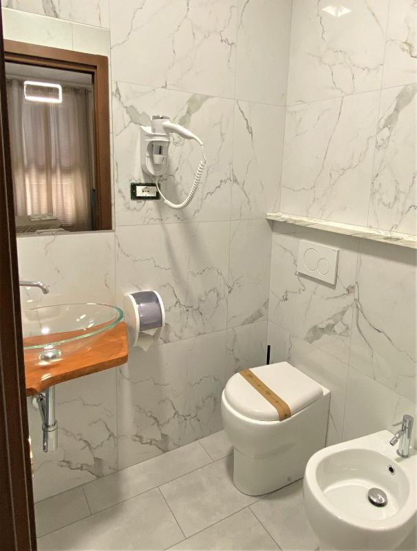 Triple Room image 4