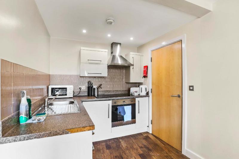 UR STAY Apartments Leicester - image 7
