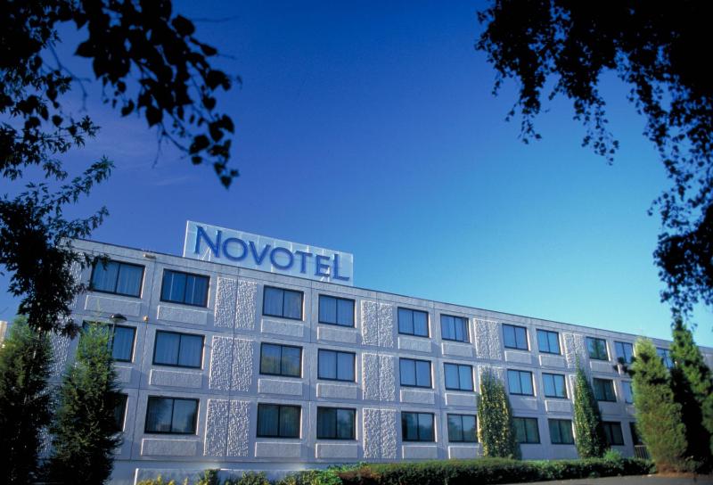 Novotel Coventry M6 J3 Hotel - image 40