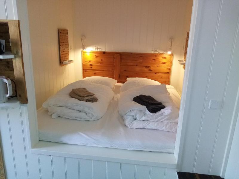 Double Room image 3