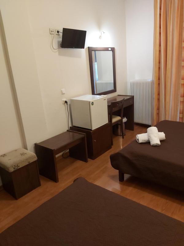 Triple Room image 3