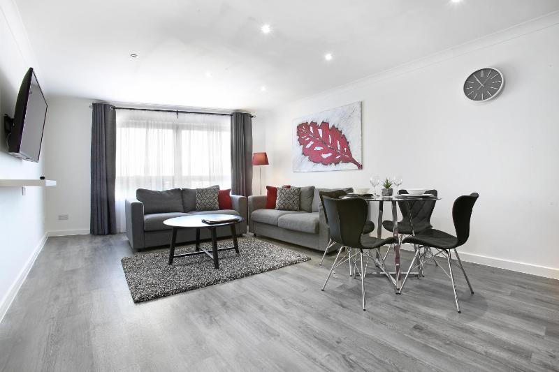 Deluxe Apartment image 3
